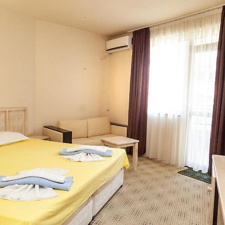 Ravda Bay Guest House 外观 照片