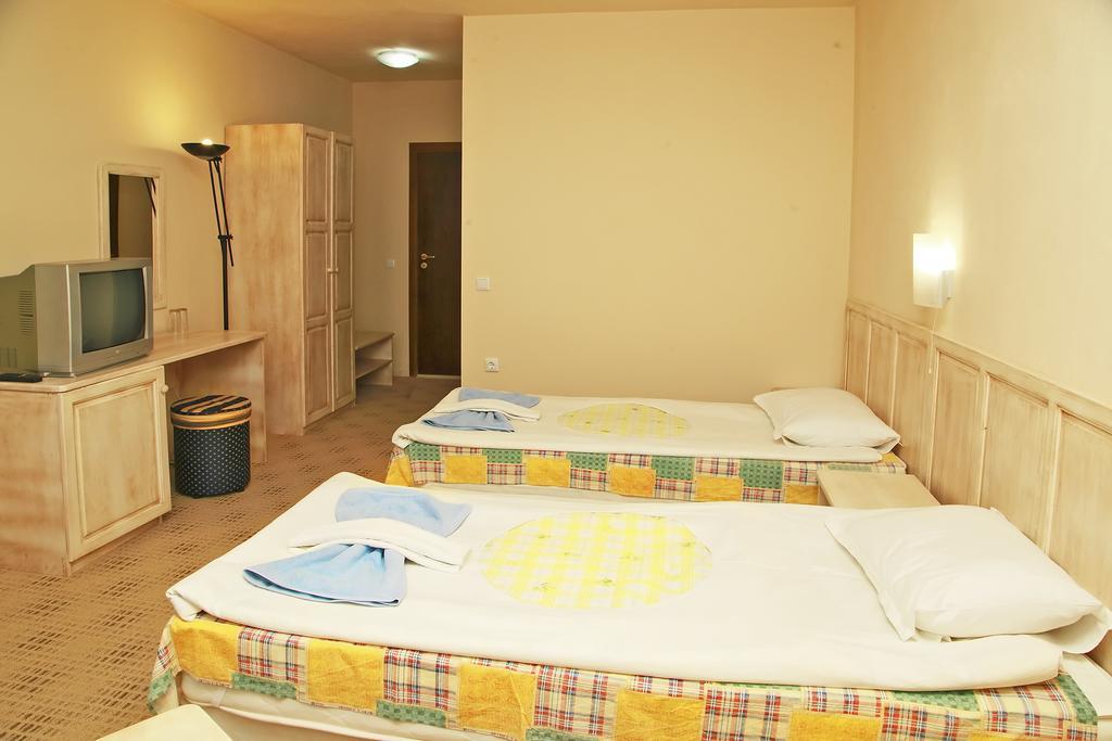 Ravda Bay Guest House 外观 照片