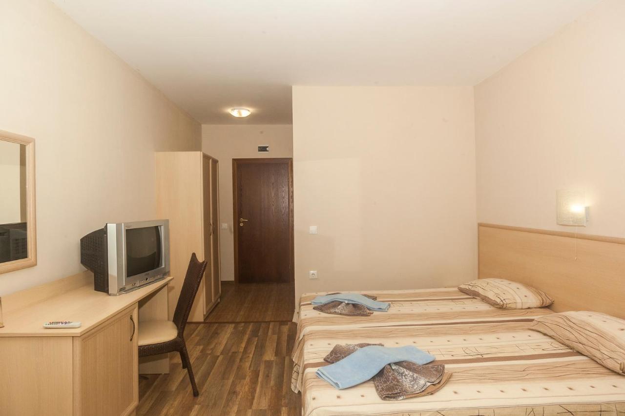 Ravda Bay Guest House 外观 照片