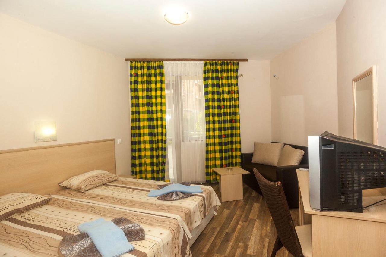 Ravda Bay Guest House 外观 照片