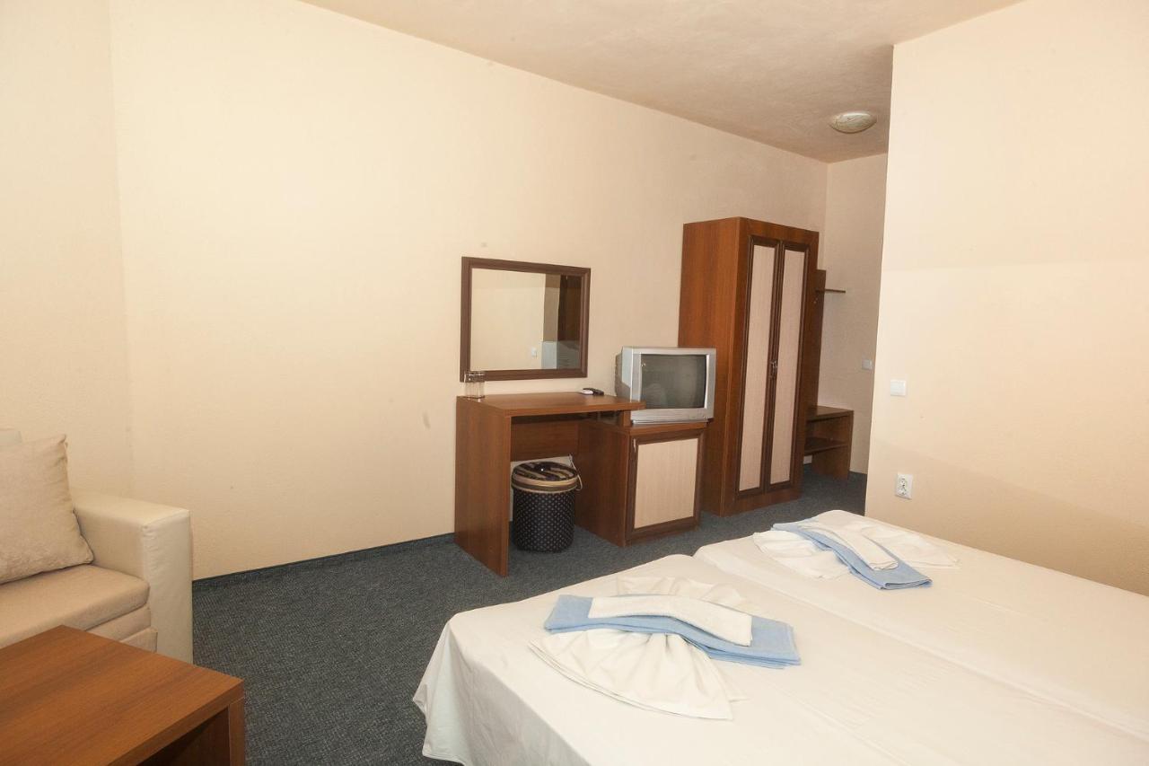 Ravda Bay Guest House 外观 照片